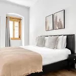 Blueground El Gotic Nr Paseo Colon Bcn-50