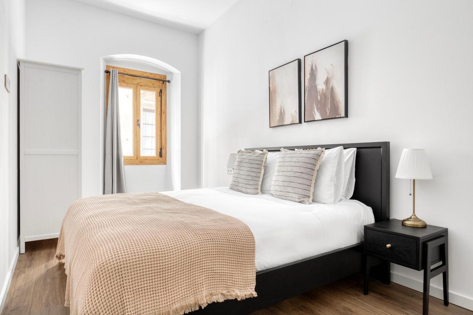 Blueground El Gotic Nr Paseo Colon Bcn-50 Barcelona